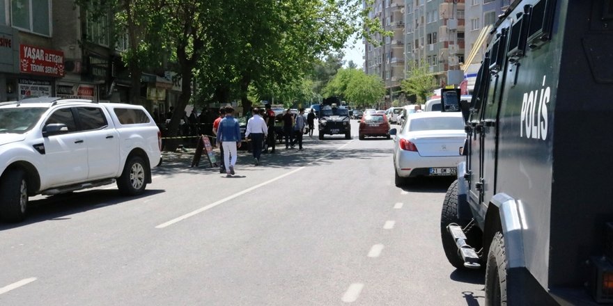 Diyarbakır'da silahlı saldırı