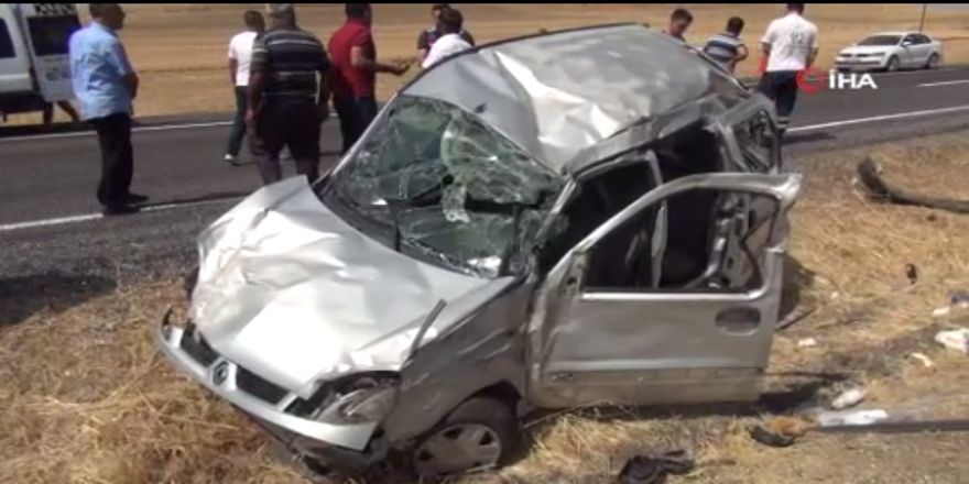 Tatil yolunda kaza: 2’si ağır 5 yaralı