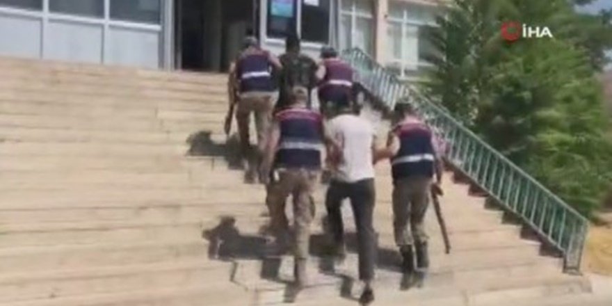 Diyarbakır’da 2 YPS’li yakalandı