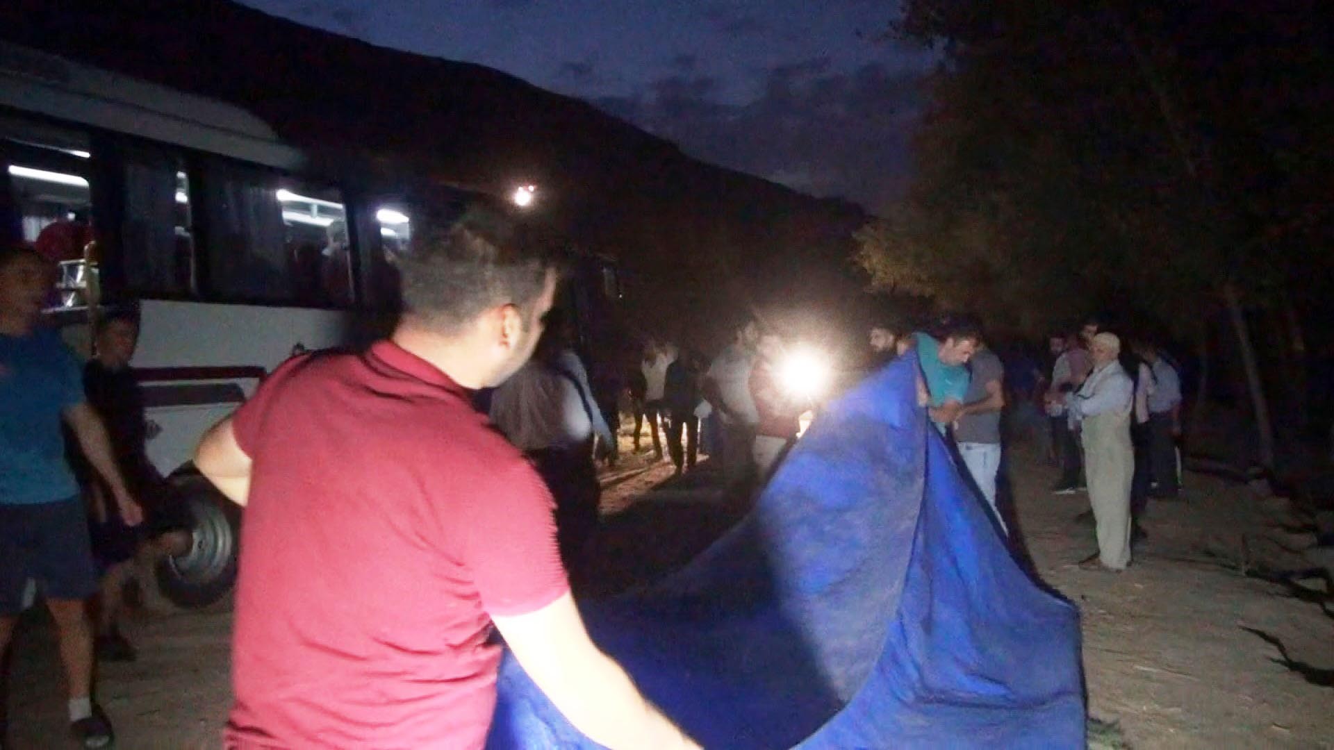 VİDEO-Diyarbakırlı Özcan ailesi şokta