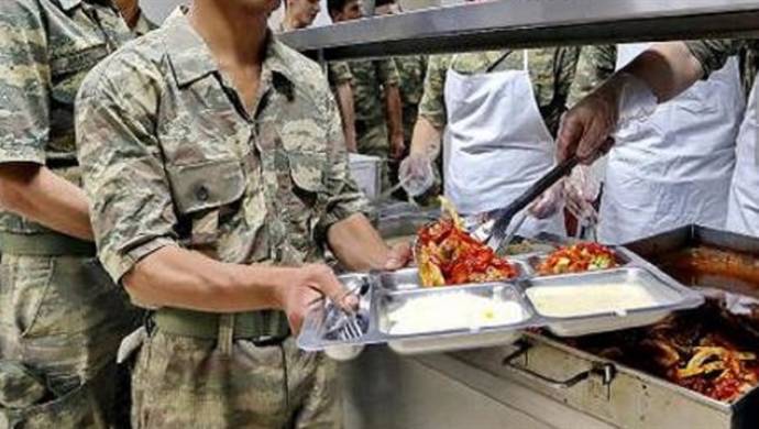 Sakarya’da askerlerin zehirlendiği iddia edildi