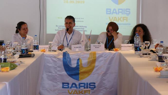 İzmir’de barış toplantısı