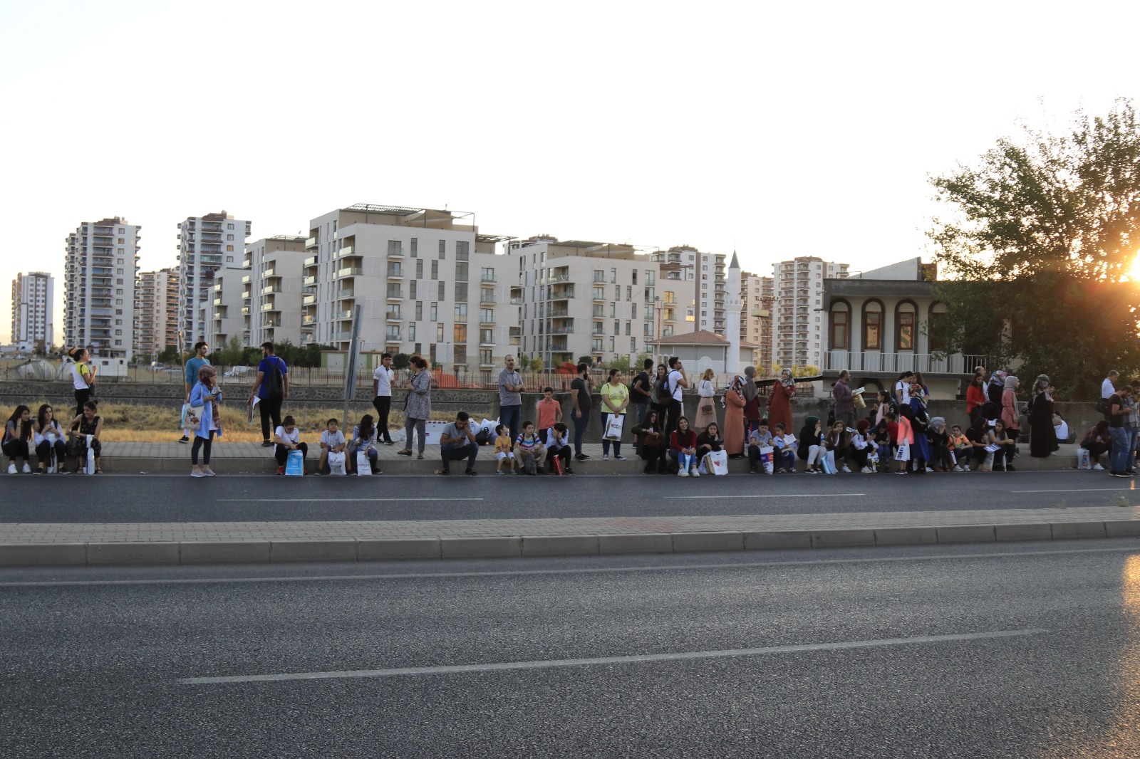 Diyarbakır kitap fuarına yoğun ilgi