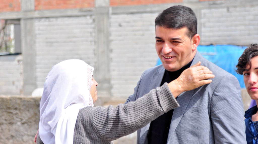 Bismil Belediye Başkanı: Hastaların ulaşım hakkı elinden alındı