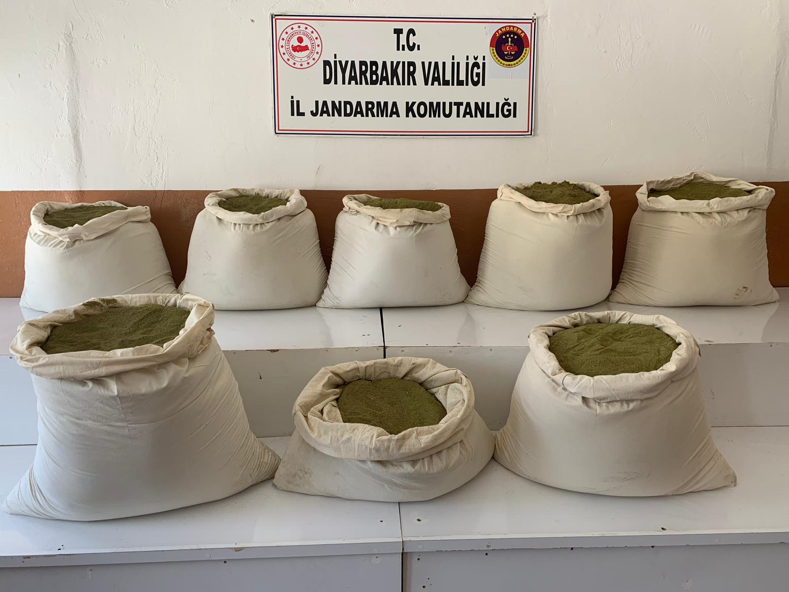 VİDEO- Diyarbakır Valiliğinden operasyon açıklaması