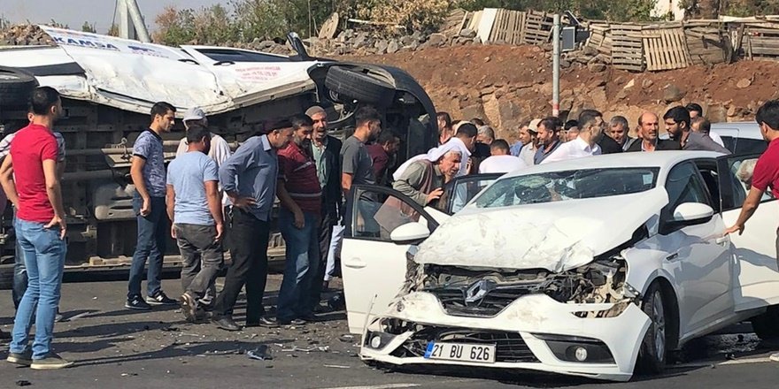 Diyarbakır’da kaza: 3 yaralı