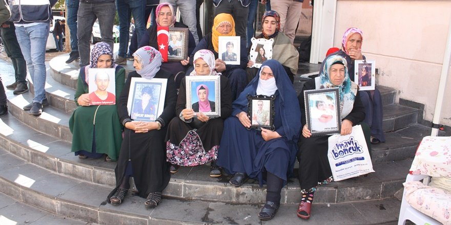 HDP önündeki ailelerin eyleminde 50'nci gün