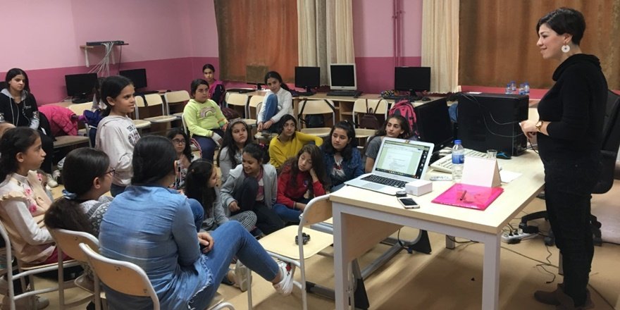 Mardin’de öğrencilere robotik ve kodlama eğitimi