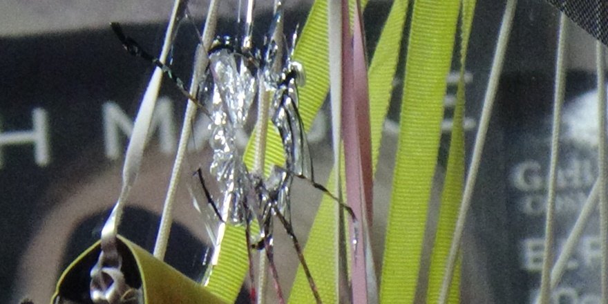 VİDEO - Bağlar’da iki aile arasında silahlı çatışma: 2 yaralı