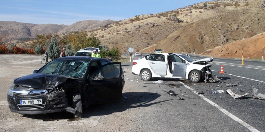 Elazığ’da kaza: 4 yaralı