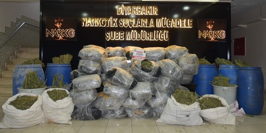 Diyarbakır’da narkotik operasyonu: 559 kilo esrar ele geçirildi