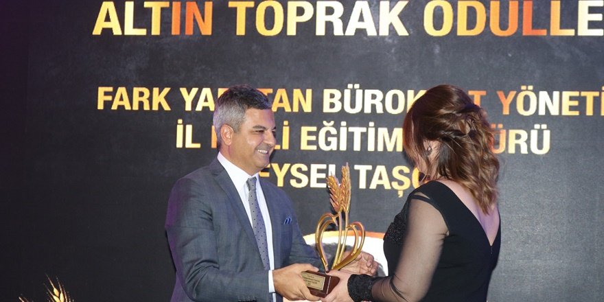 Diyarbakır İl Milli Eğitim Müdürü Taşçıer, yılın en iyi bürokratı seçildi