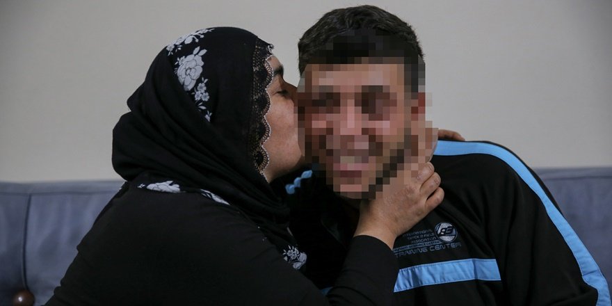 Hatice anne oğluyla hasret gideriyor