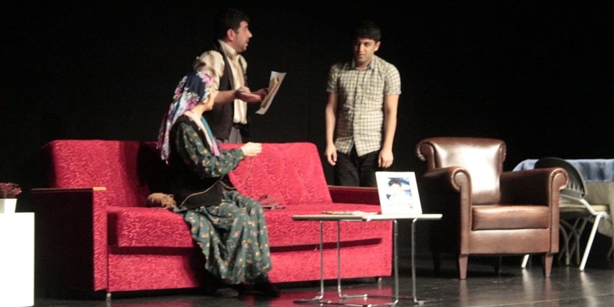 Diyarbakır'da engellilere yönelik tiyatro gösterisi