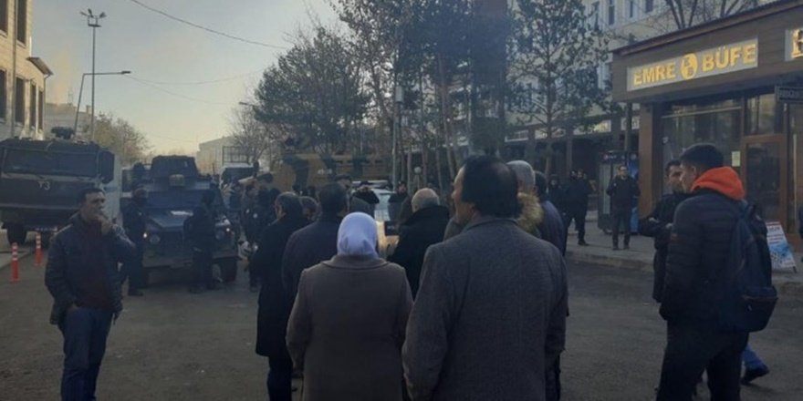 HDP'li belediyelerde arama: Eşbaşkanlar gözaltında
