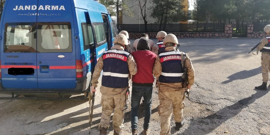 Siirt’te 2 sosyal medya gözaltısı