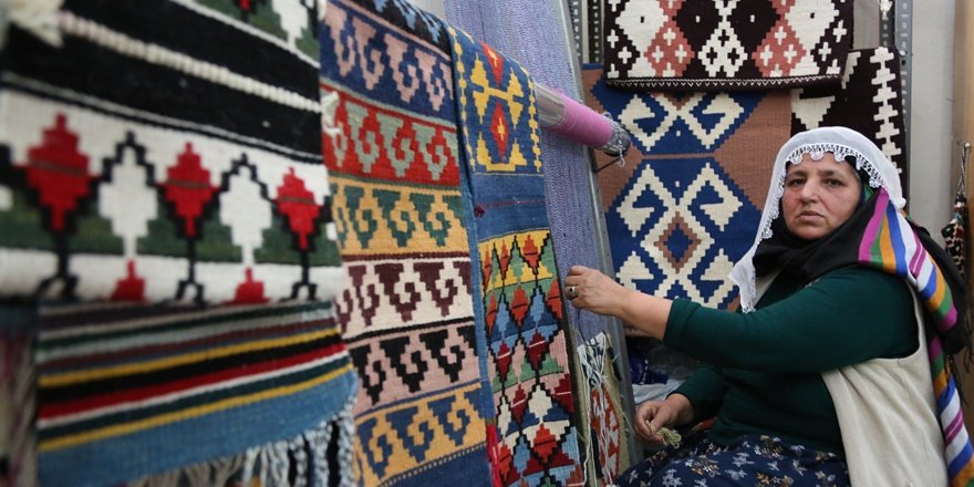 Tunceli'de kilimler "ilmik ilmik" dokunuyor