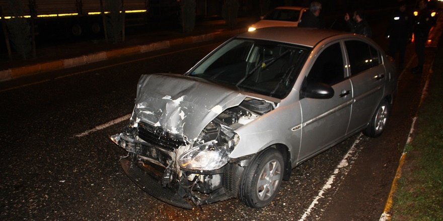 VİDEO - Diyarbakır’da feci kaza: 2’si çocuk 4 yaralı