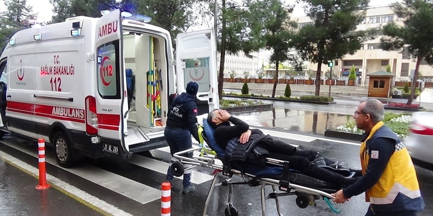 VİDEO - Diyarbakır’da amca yeğen kavgası kanlı bitti: 1 yaralı