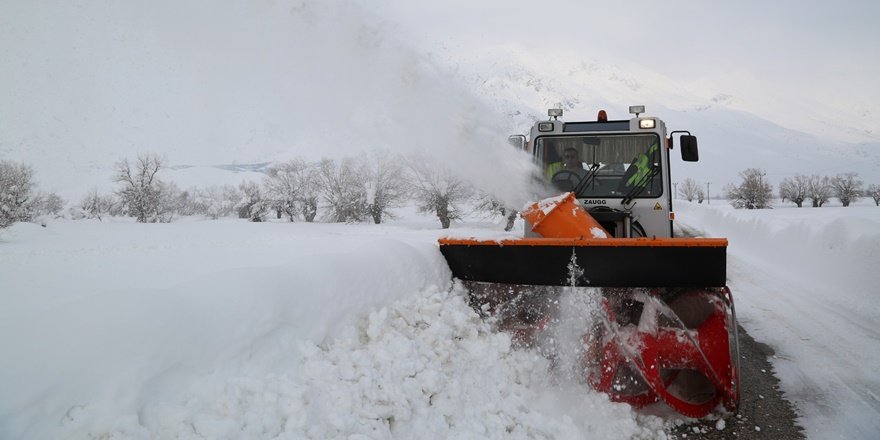 Tunceli’de 177 köy yolu ulaşıma açıldı, 41'inde çalışma sürüyor