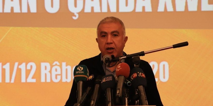 Diyarbakır'da Kürt dil çalıştayı başladı