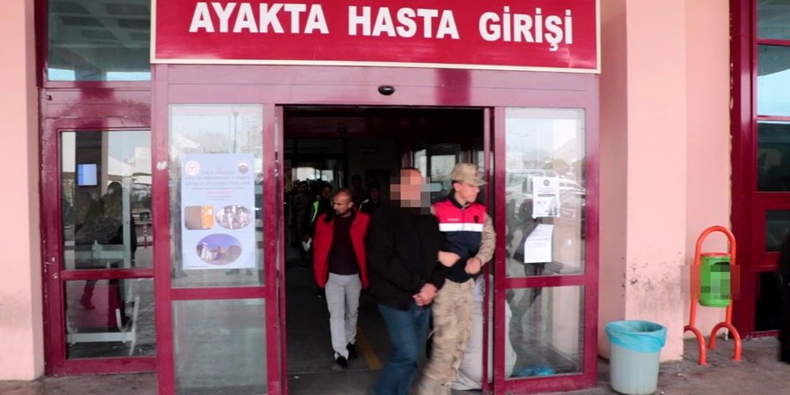 VİDEO - 22 yıl sonra bir çukurda yakayı ele verdi