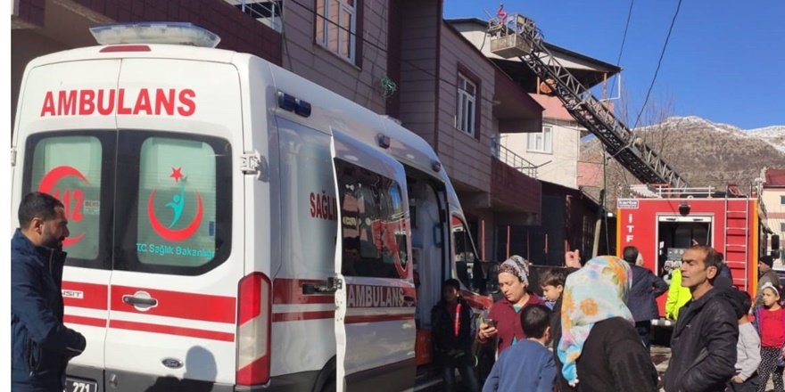 Lice’de yangın: 2 yaralı