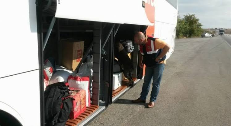 Midyat'ta yolcunun üzerinden uyuşturucu çıktı