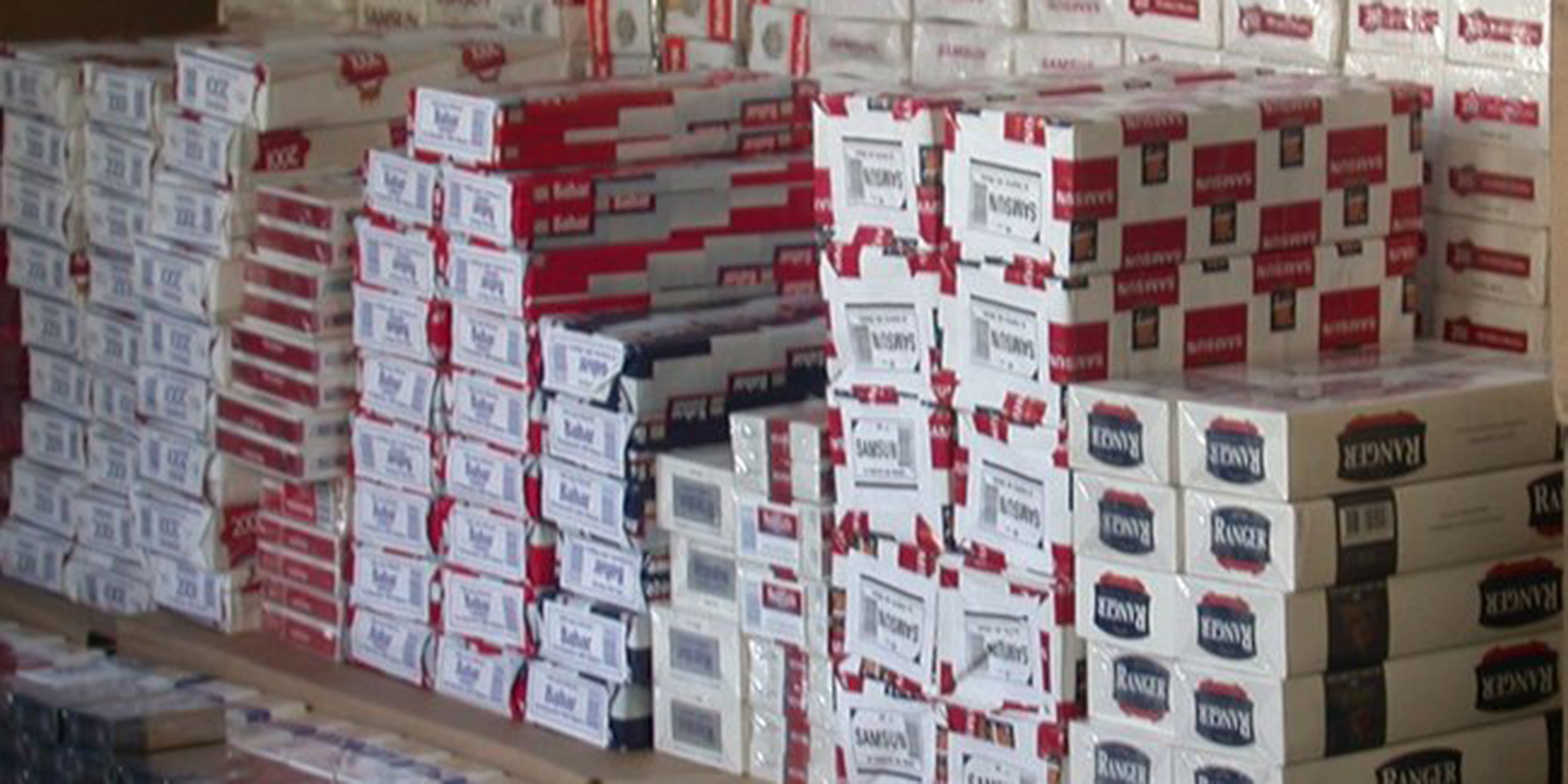Siirt'te 8 bin 600 paket kaçak sigara ele geçirildi