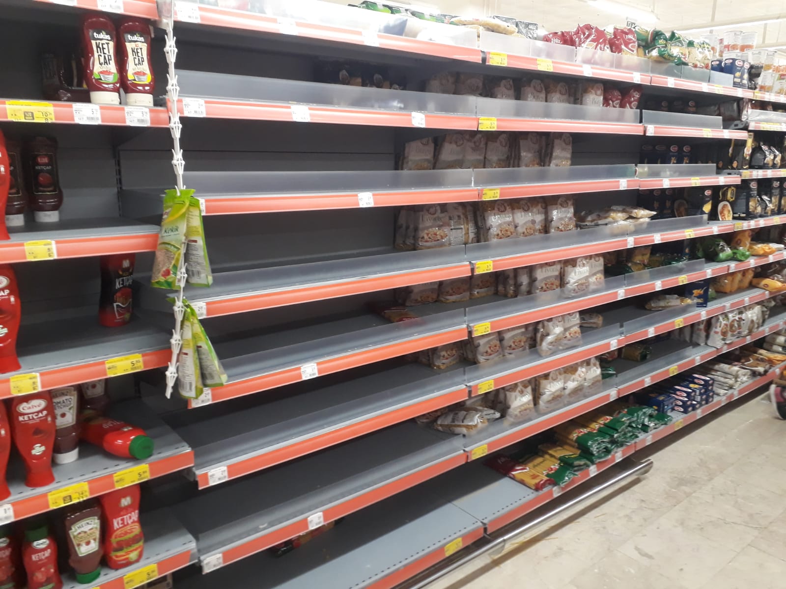 Diyarbakır’daki marketlerde makarna kalmadı