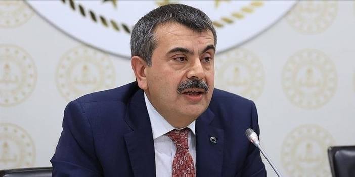 Ara tatil kaldırılıyor mu? Bakan Tekin yanıtladı