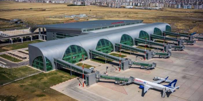 Diyarbakır’da uçuşlar iptal!