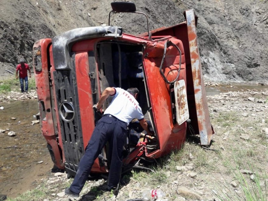 Trafik Kazası: 2 Yaralı