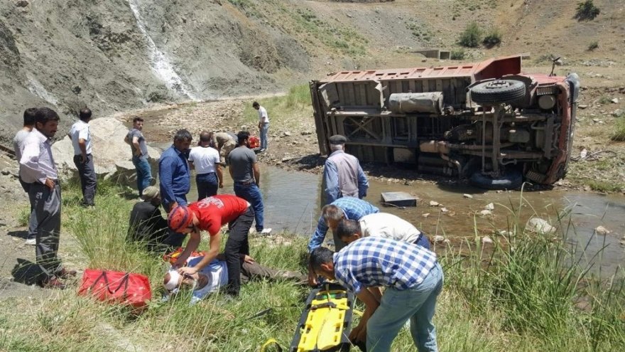 Trafik Kazası: 2 Yaralı