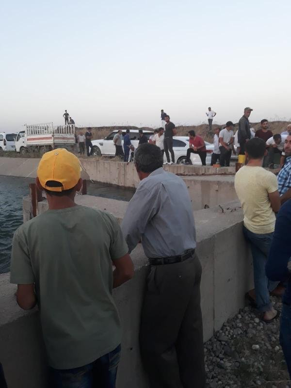 2 Kardeş Sulama Kanalına düştü