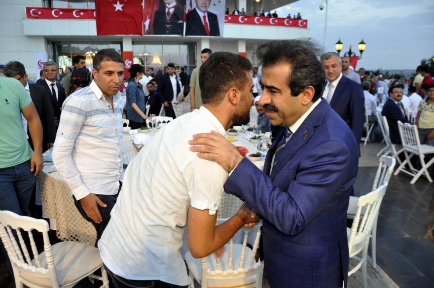 Şehit Ve Gazi Aileleri 15 Temmuz Yemeğinde Buluştu