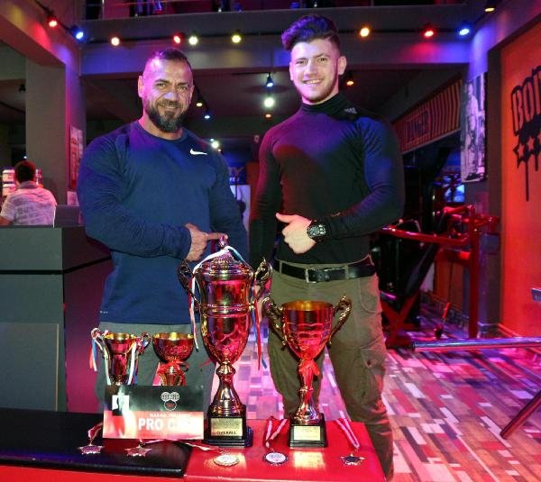 Batmanlı Baba Kainat Şampiyonu, Oğlu Da 4'üncü Oldu