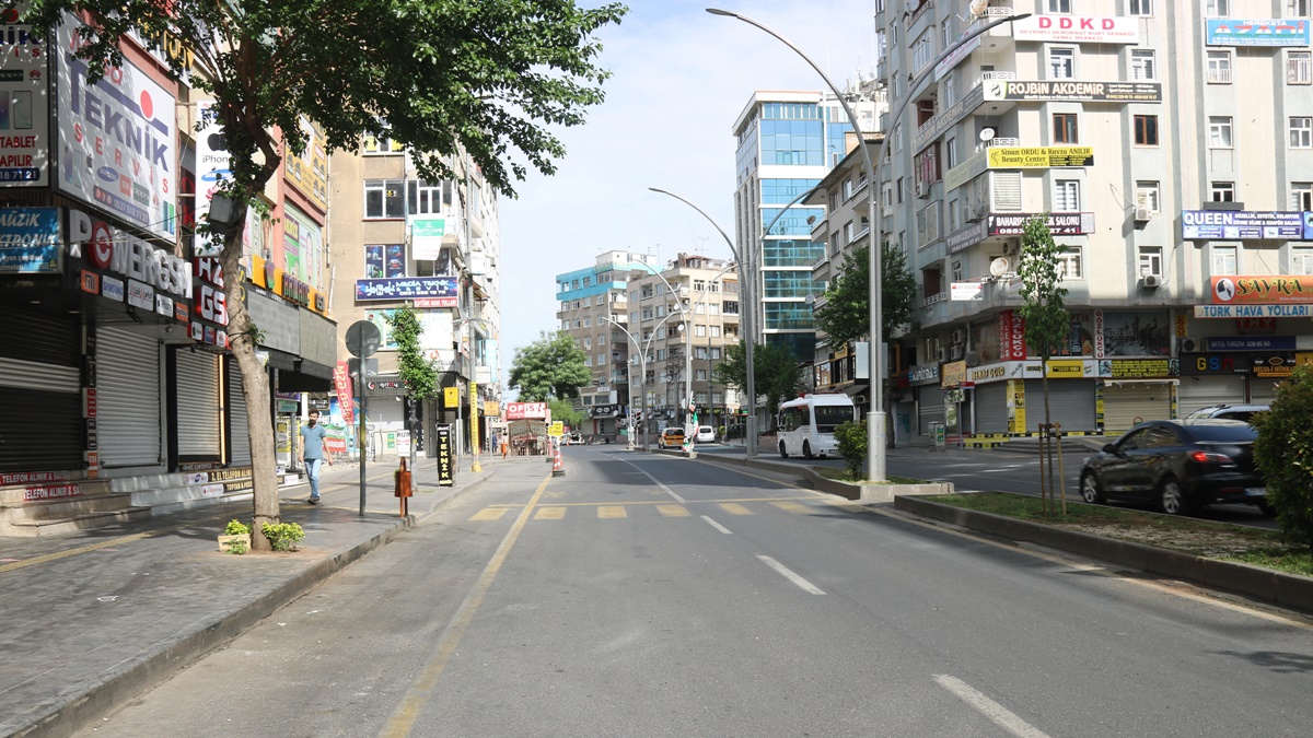 diyarbakir-tam-kapanma.jpg