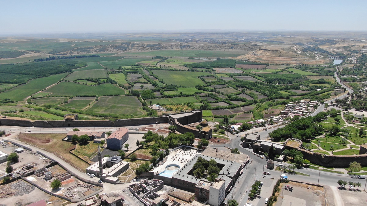 diyarbakir-keci-burcu.jpg