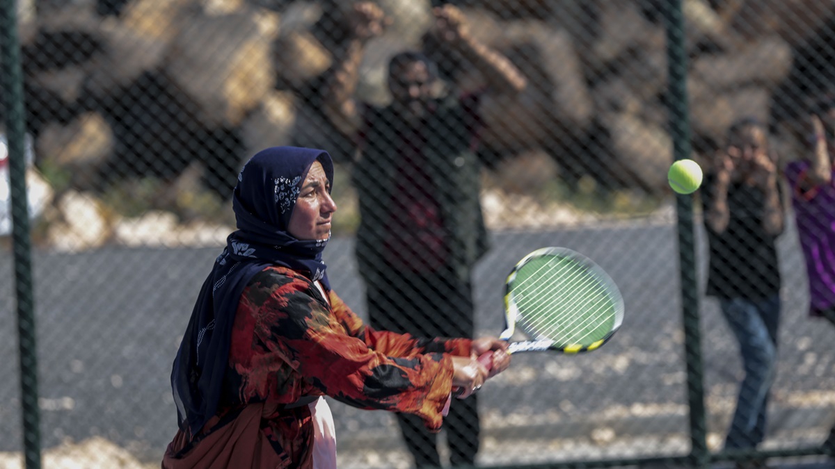 fatma-karakeci-tenis-tigris.jpg