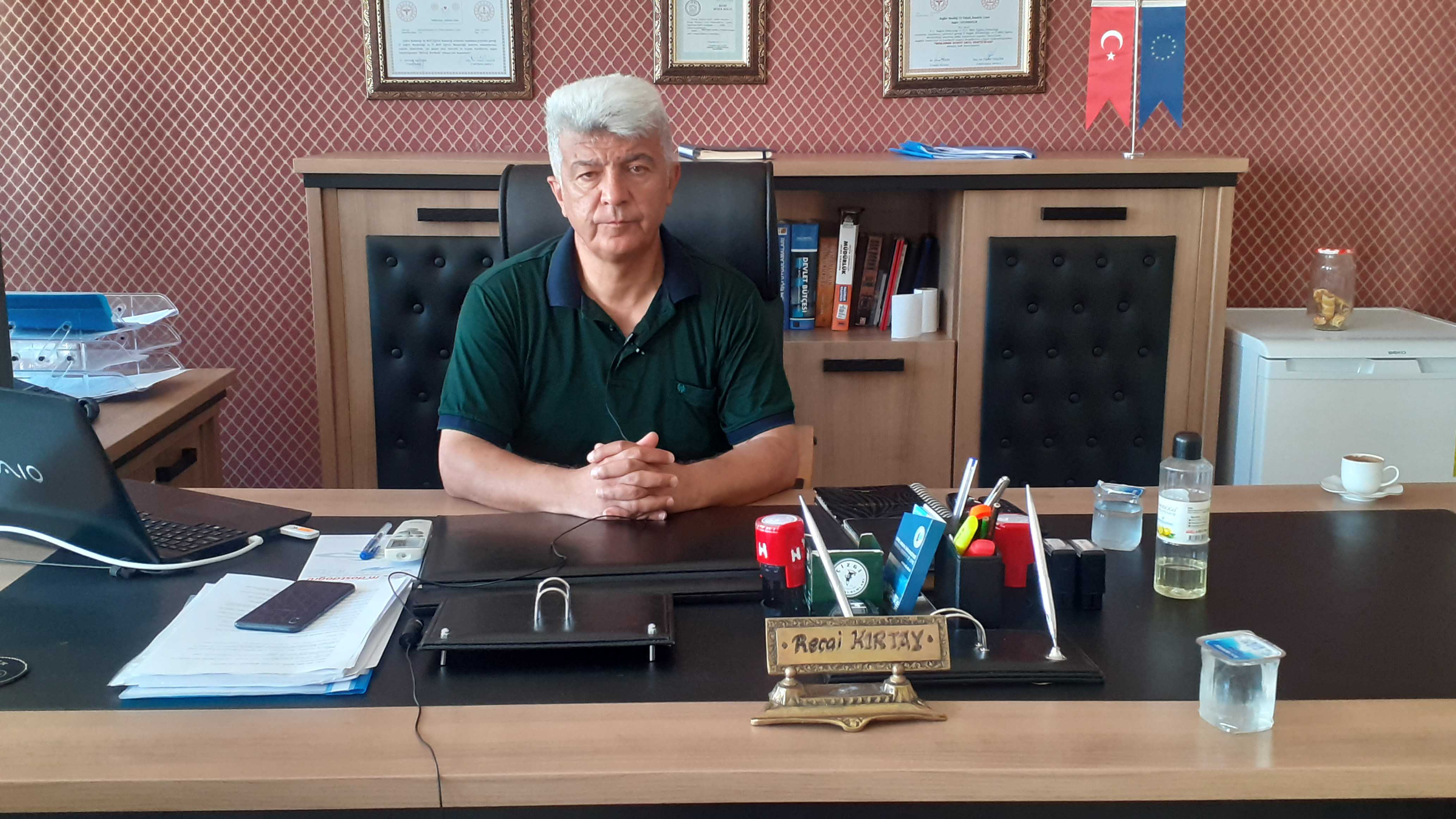 recai-kirtay-001.jpg