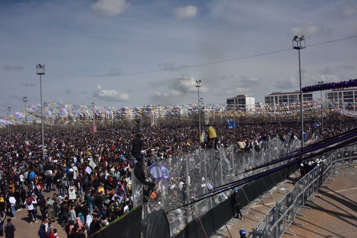 diyarbakir-newrozu-kopya-001.jpg
