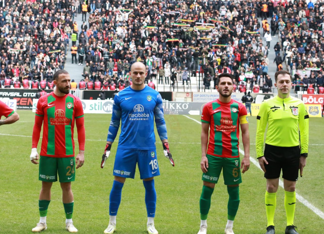 amedspor-kalesi-diyarbakir-surlari-2.jpg