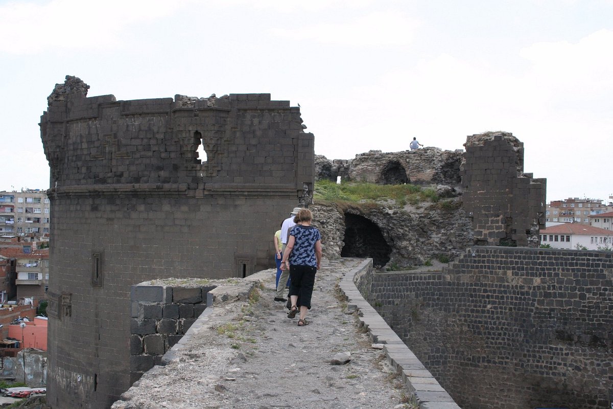 diyarbakir-surlari.jpg