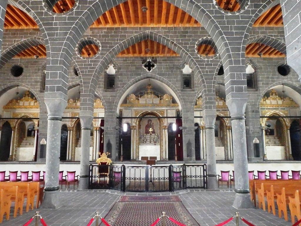 diyarbakir-surp-giragos-kilisesi.jpg