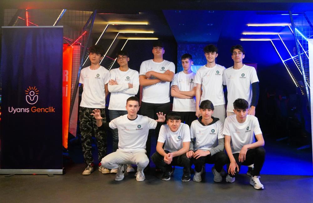 diyarbakirda-uyanis-genclik-valorant-turnuvasi-duzenlendi.jpg