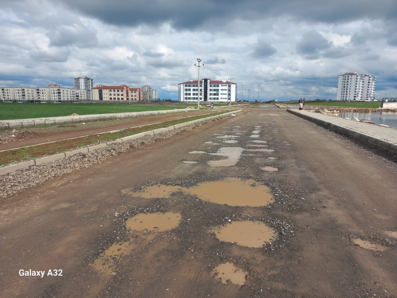yenisehir-belediyesi-asfalt-yol-3.jpeg