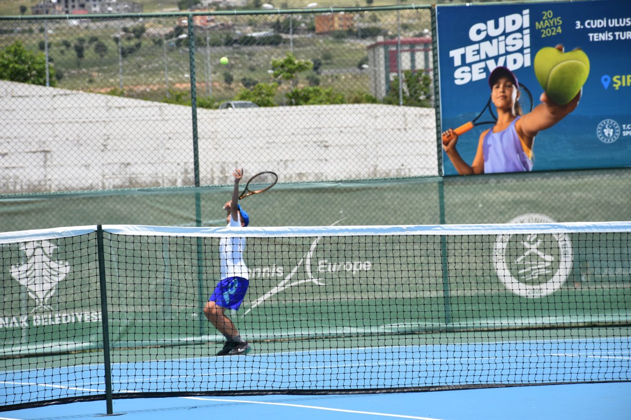 sirnak-cudi-cup-tenis-turnuvasi-3-min.jpg