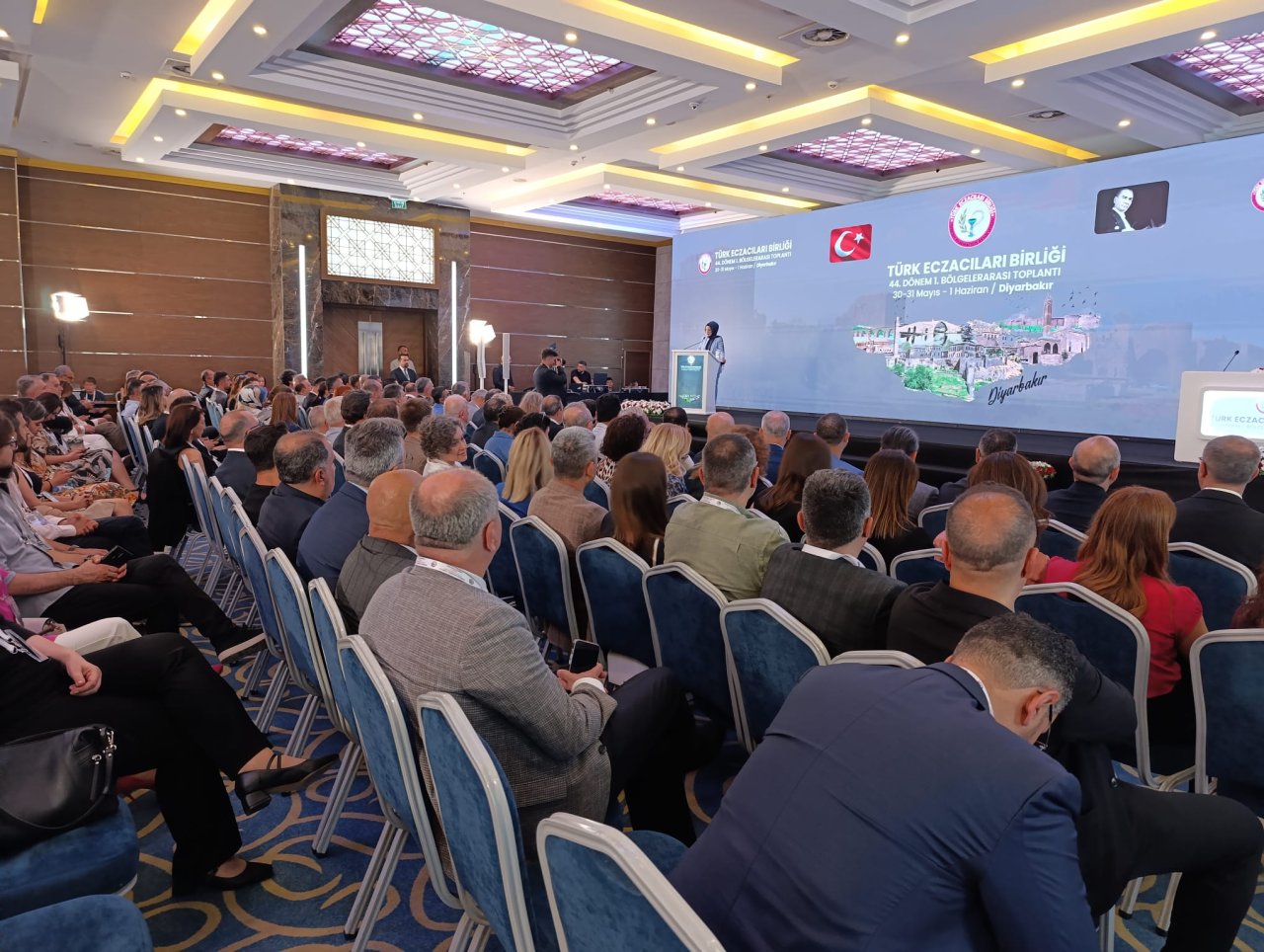 turk-eczacilar-birligi-6.jpeg