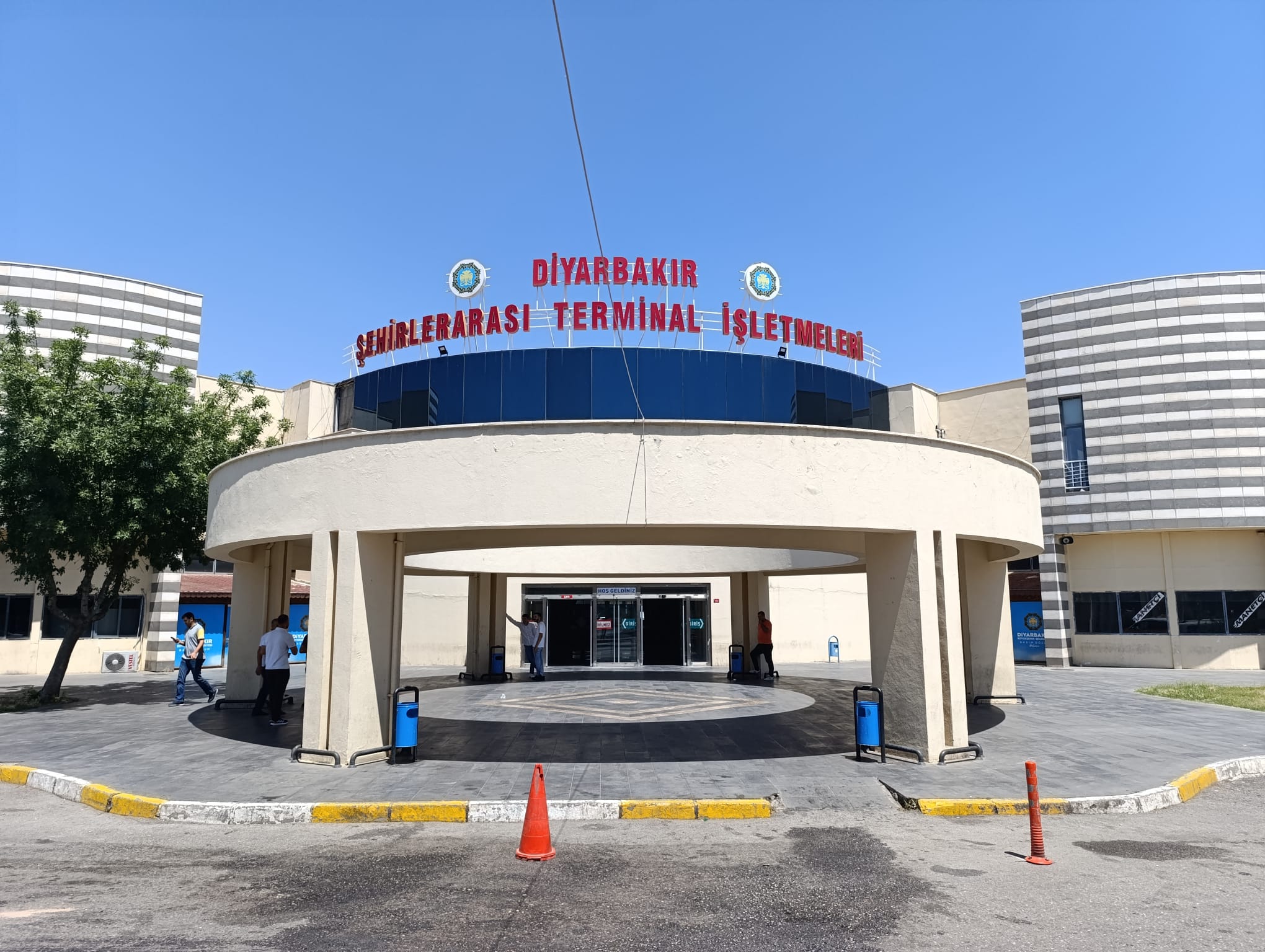 otobus-firmalari-can-cekisiyor1.jpg